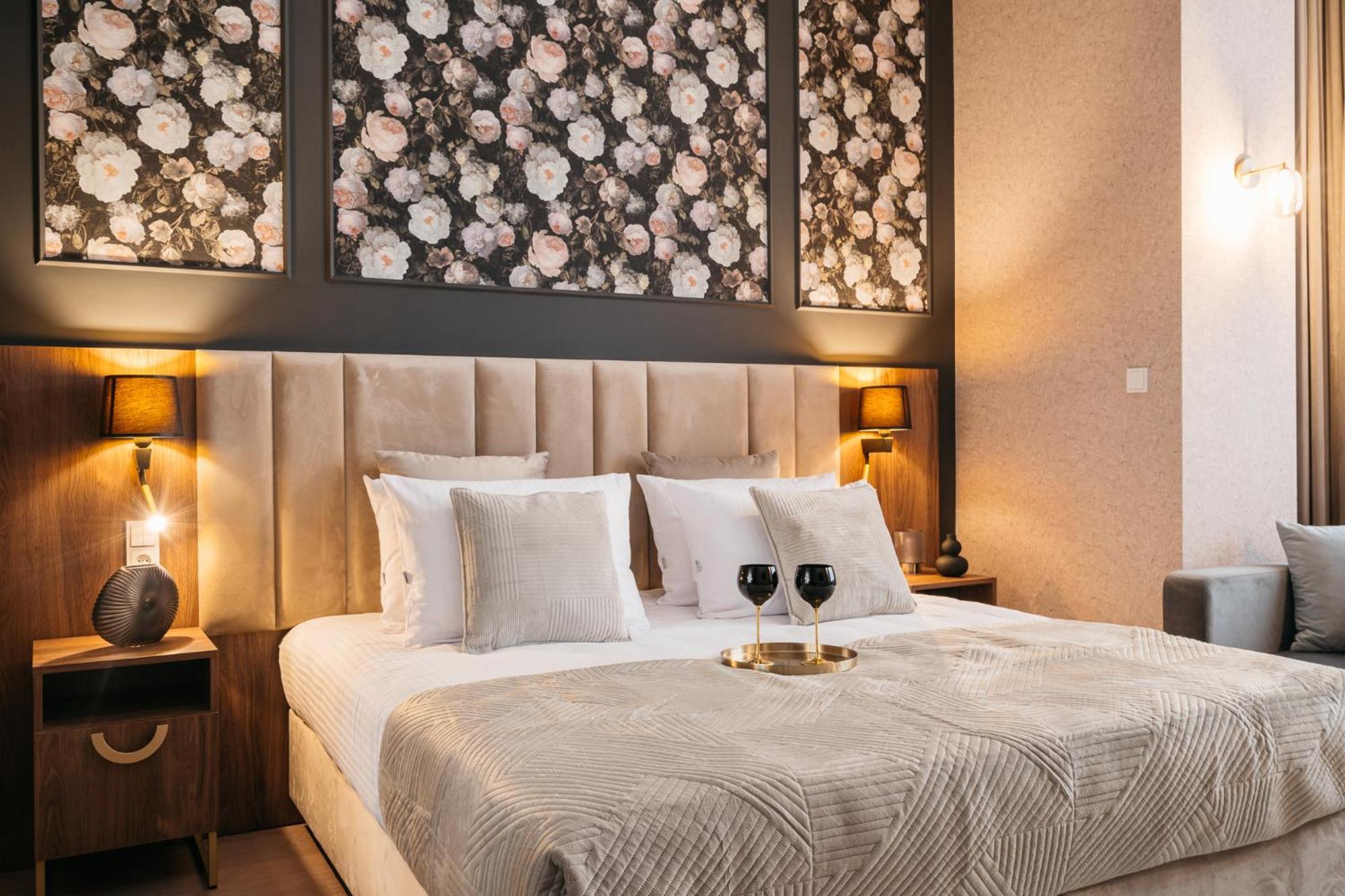 Apartamento White Lotus - Loftaffair Collection Cracovia Exterior foto