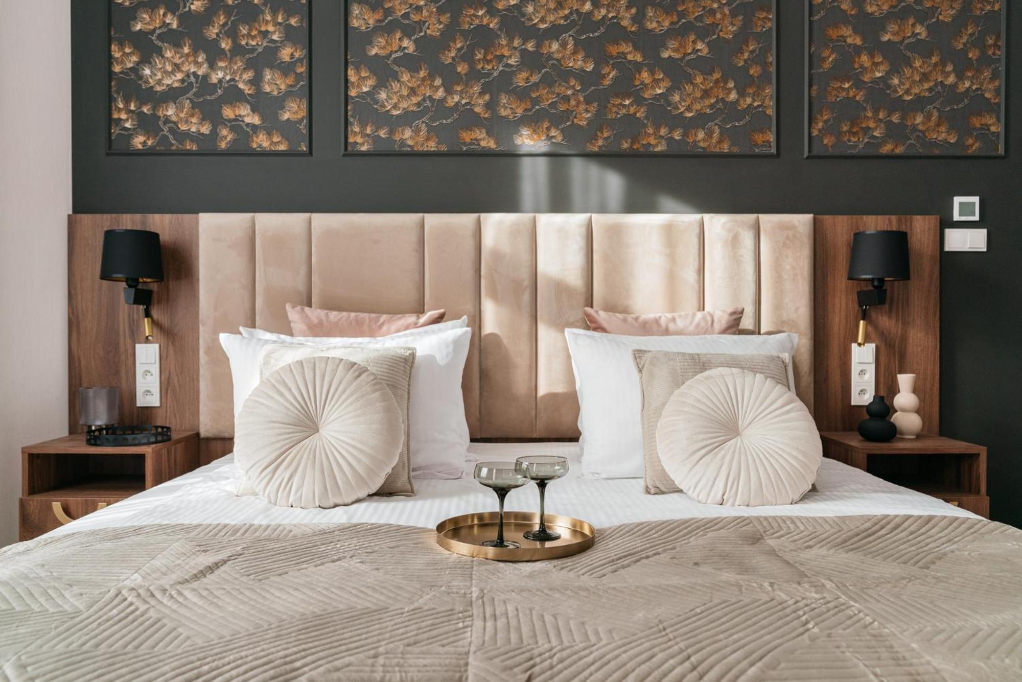 Apartamento White Lotus - Loftaffair Collection Cracovia Exterior foto